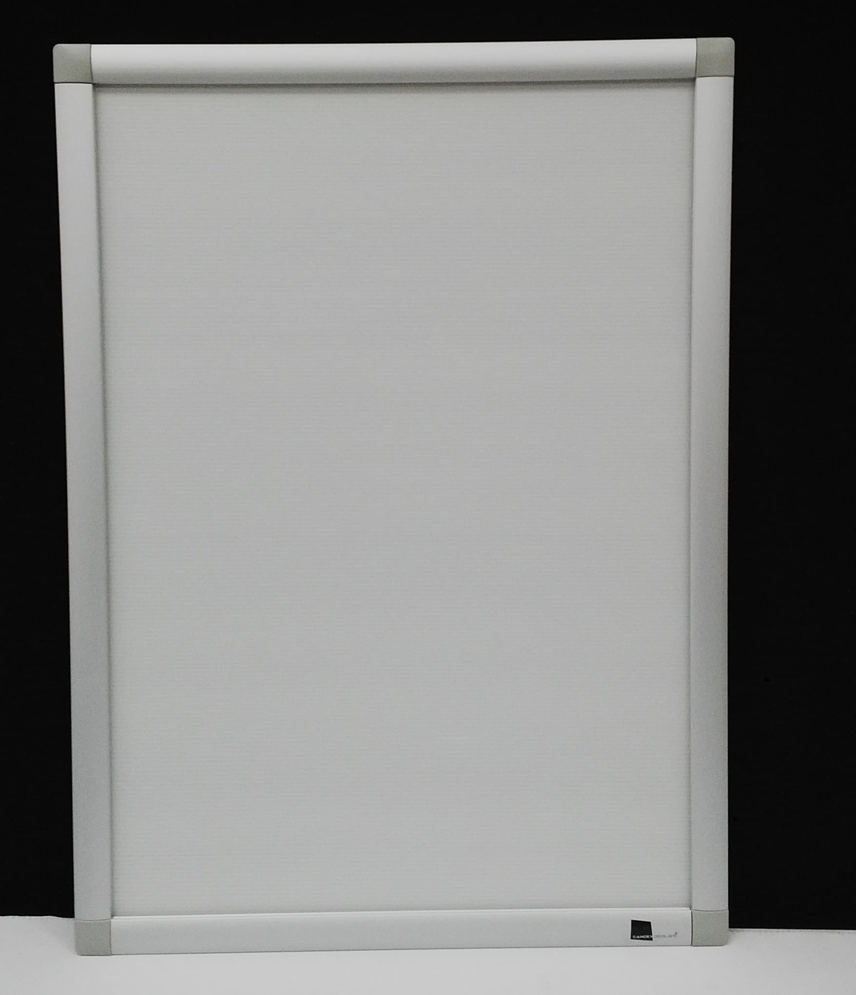 MARCO ABATIBLE  PERFIL DE ALUMINIO 30MM TAMAÑO B2 500x707MM CON PELICULA PROTECTORA EN PVC RIGIDO DE 0.5MM