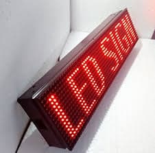 LETRERO LED PROGRAMABLE  MEDIDA APROXIMADA 136X40 INDOOR  COLOR ROJO