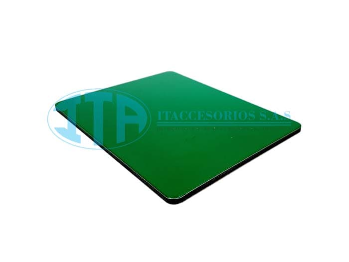 LAMINA ALUCOBOND 4MM*0.4 1.22*2.44 COLOR GREEN