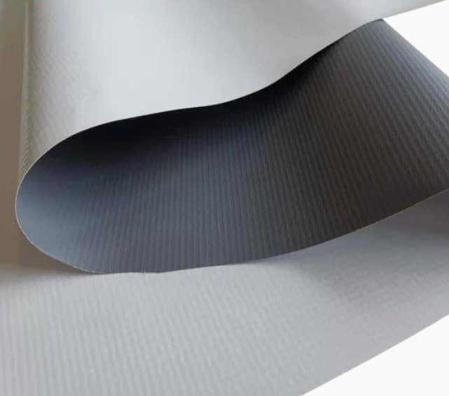 LONA PARA IMPRESIÓN DE 380 GRAMOS 500*500 RESPALDO GRIS MATTE ROLLO 1.00X50 METROS