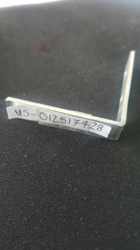 ACCESORIO PARA CAJAS DE LUZ EN ALUMINIO PERFIL VS-012517428 ABATIBLE TAMAÑO 40*40MM